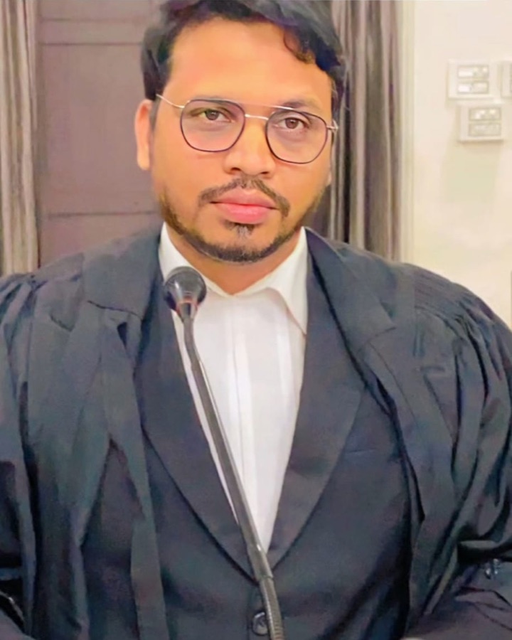 Mirza Shoeb Baig, Advocate